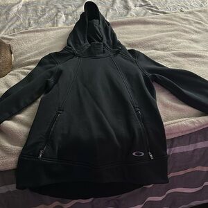 Oakley hoodie